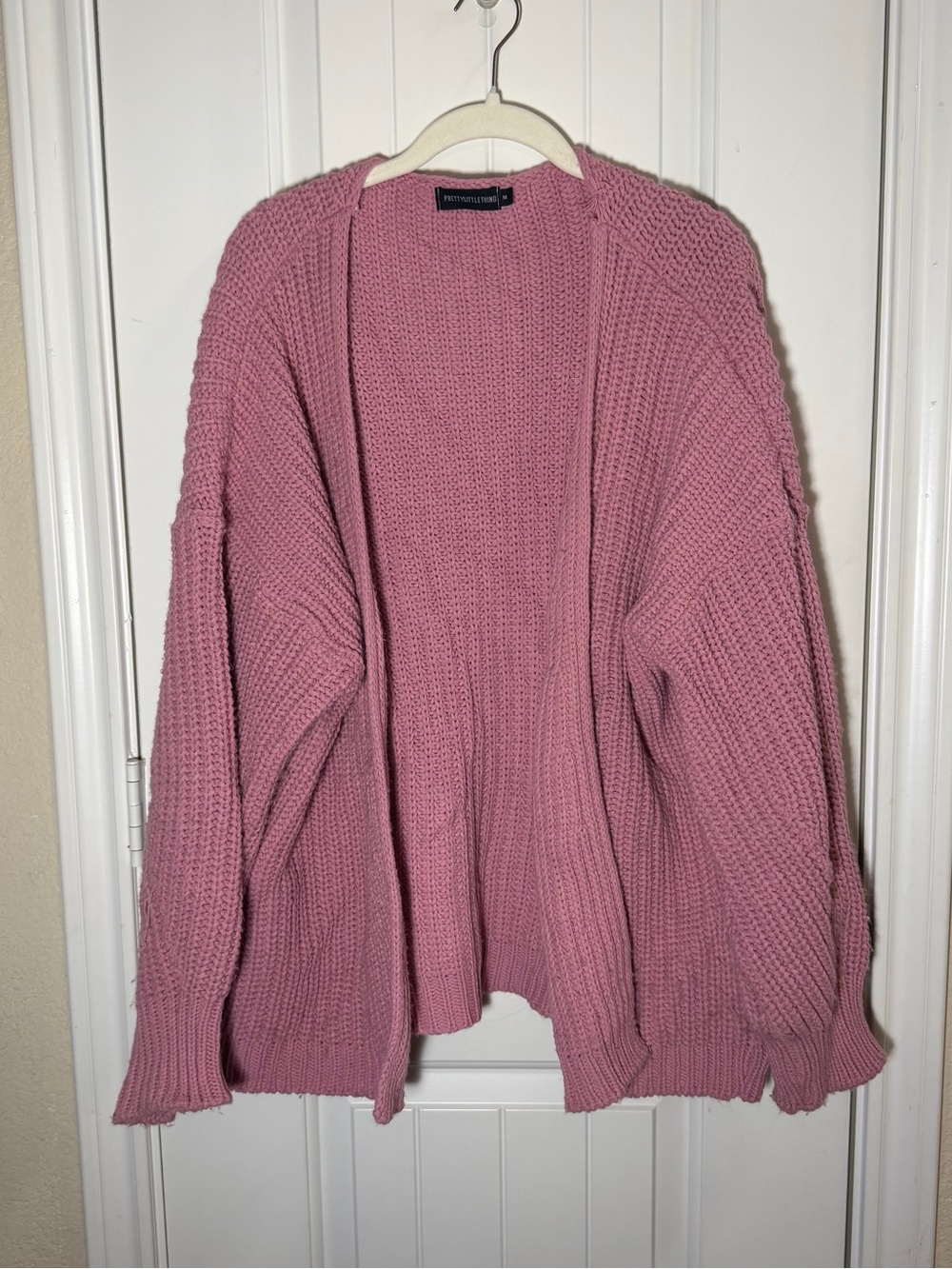 PrettyLittleThing Dusty Pink Oversized Chunky Knit Cardigan Size M
